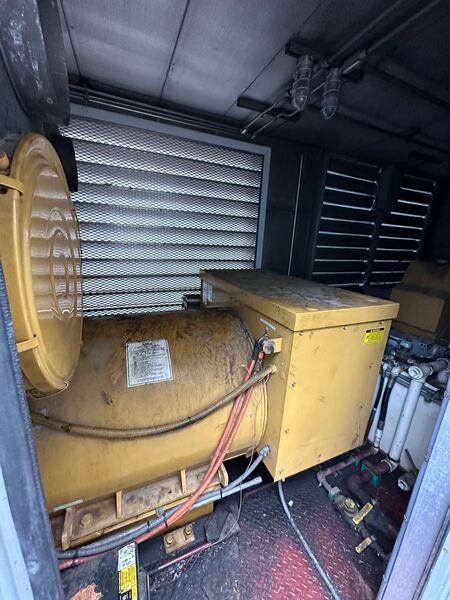 Caterpillar 1600 kW Cat 3516A Used Diesel Generator