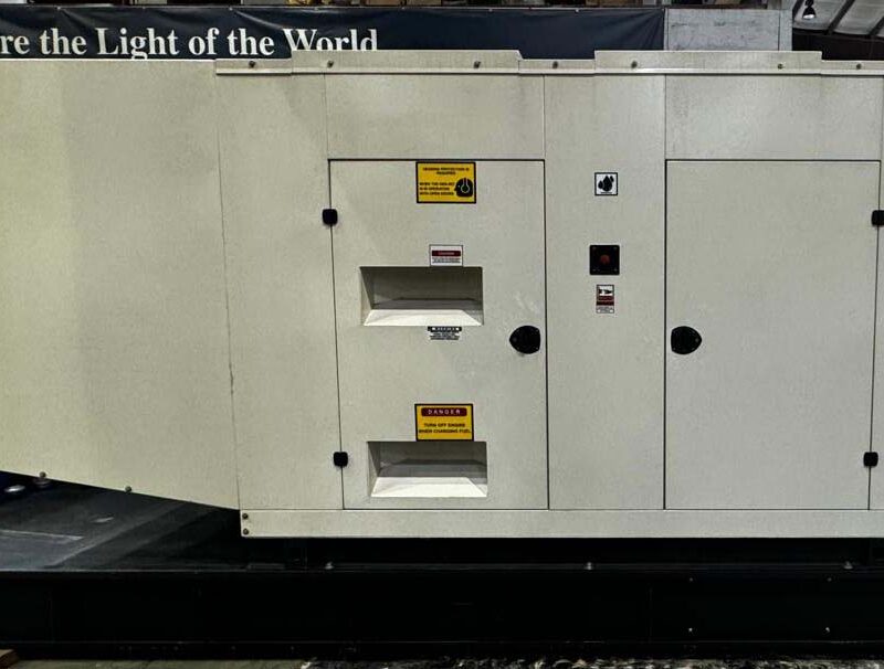 250 KW Model EPG 250P, Perkins Powered, Sound Attenuated 24 hour tank
