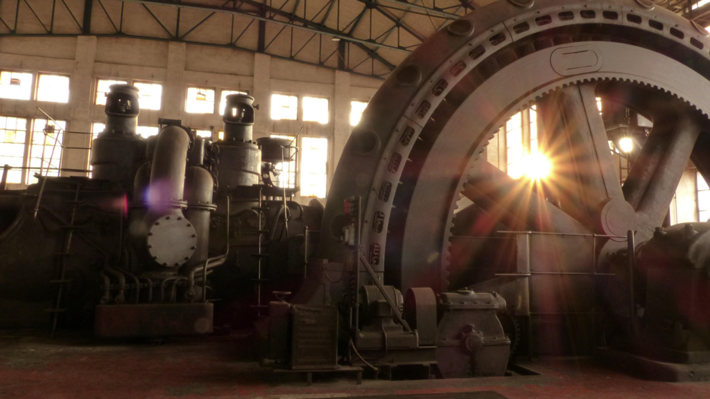 How to Choose the Right Industrial Engine for Your Heavy Equipment 1 Industrial engine for Heavy Equipments