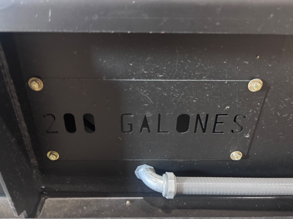Fuel tank capacity plate on an EPG industrial diesel generator set